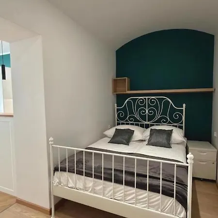 Apartment P&j Tomasza